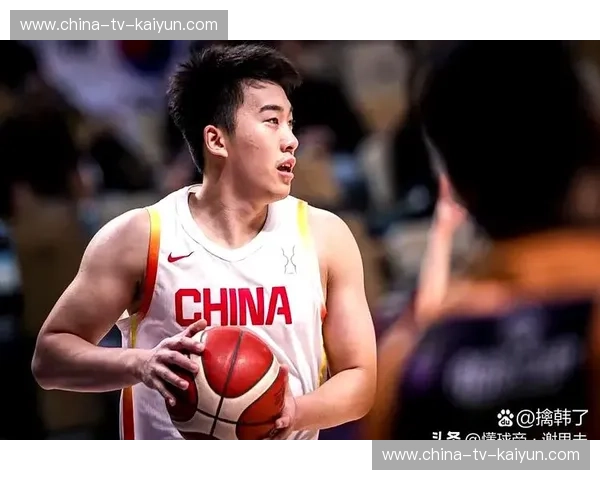 《铁血与希望的交响：中国男篮VS澳大利亚，不只是胜负的博弈》